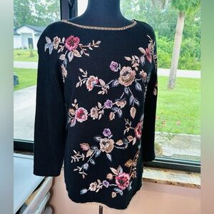 Tiara Vintage Embroidered Floral Bouquet Sweater Boho